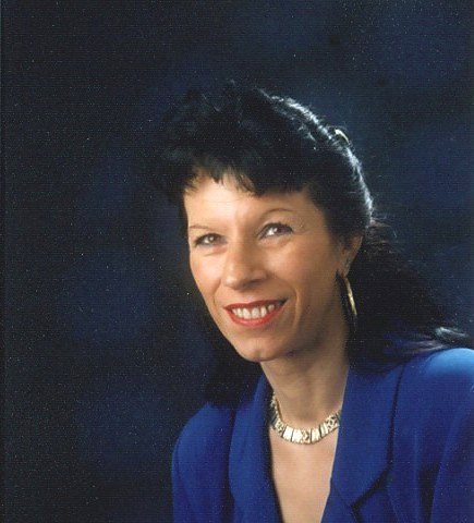 Elvira Roßbach, Bilanzbuchhalterin
